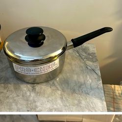 2 Quart Stainless Triply New