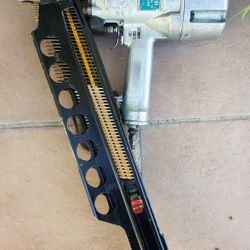 Hitachi Nr83A2 S Framing Nail Gun for Sale in Westminster CA