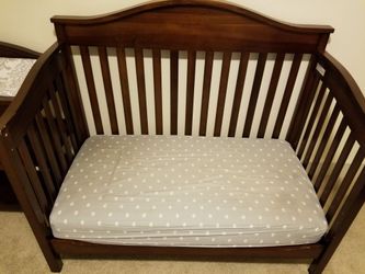 Eddie bauer cheap changing table