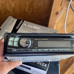 Alpine CD player