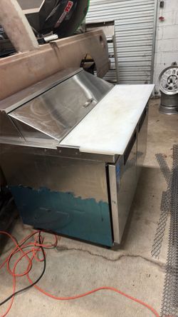 Sandwich station/deli station