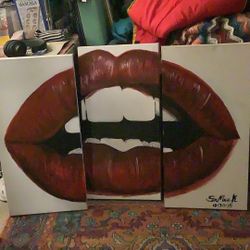 Lips Painting