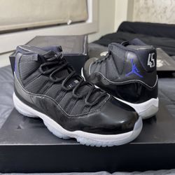 Size 15 space-jam Jordans 
