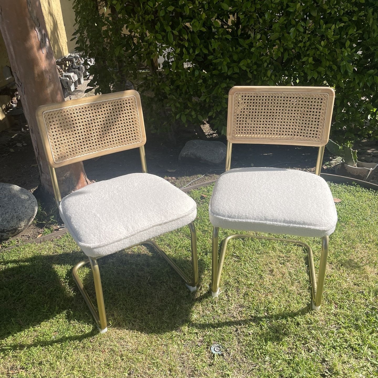 Mid-Century Modern, Natural Mesh Rattan Backrest, Upholstered Fleece Seat Armless Chairs with Metal Legs for Home Kitchen Dining Room, Set of 2, White