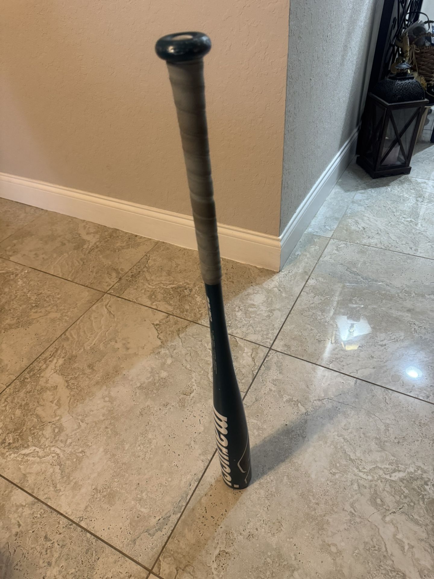 Marucci 33 inch Baseball Bat