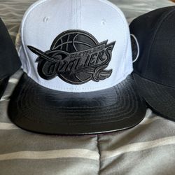 Cleveland Cavs And Knicks Hats 