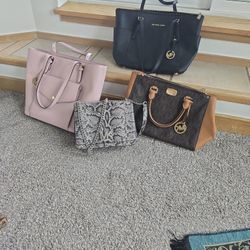 Mk Michael Kors Hand Bags 