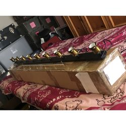BRAND NEW 5ft long bathroom Vanity lighting fixture