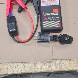 VIKING 1000 Peak Amp Lithium-Ion Jump Starter and Power Bank