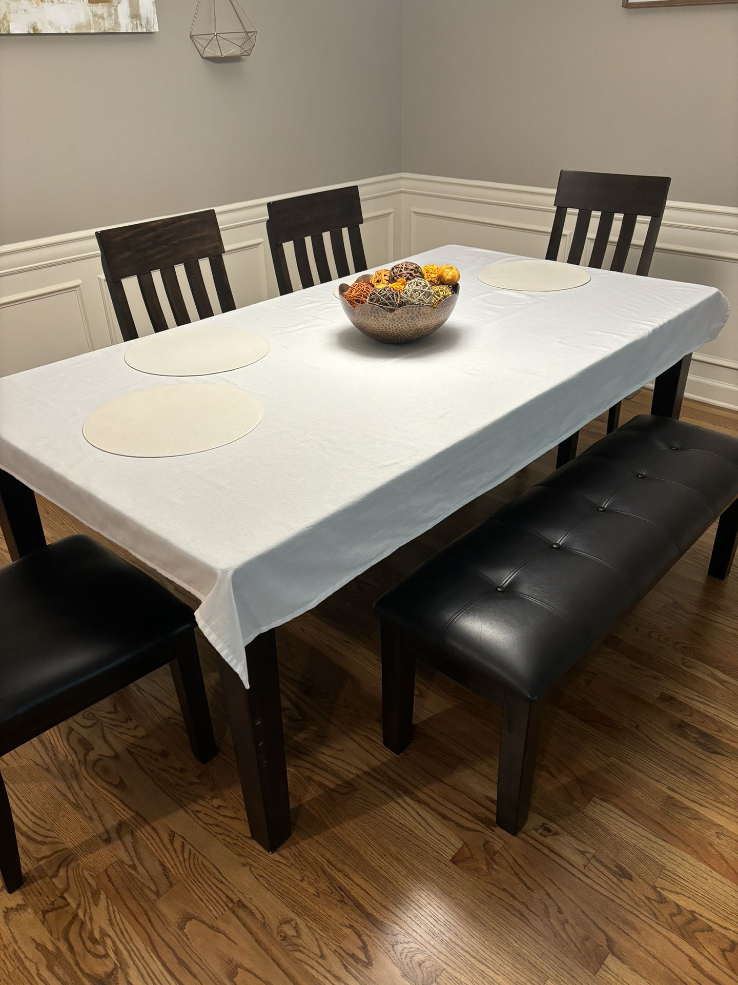 Large Dining Room Table (seats 6-8)