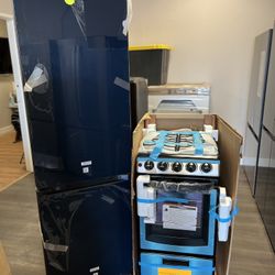 New Studio Size Fridge And Stove 