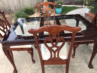 Beautiful dinning set