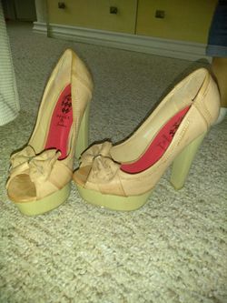 Tan heels
