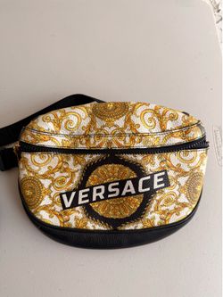 Authentic Versace Baroque Belt Bag / Waist Bag – Like New