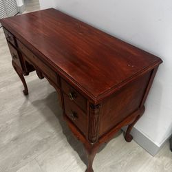 Early 1900s Chippendale Mahogany Dressing Desk Vanity With Mirror