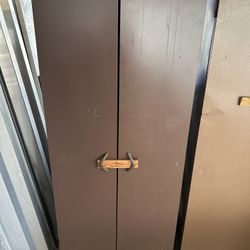Cabinet $20 Each (2 Available)