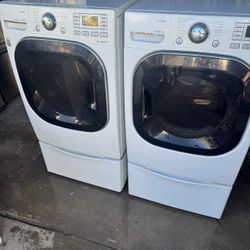 Kenmore Washer And Gas Dryer 