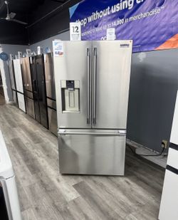 Frigidaire Professional 36 in. 28 cu. ft. Standard Depth French Door Refrigerator in Stainless Steel with CrispSeal Technology ♥️