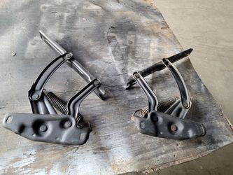Chevrolet chevelle hood Hinges