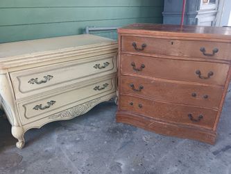 Free furniture in Whittier