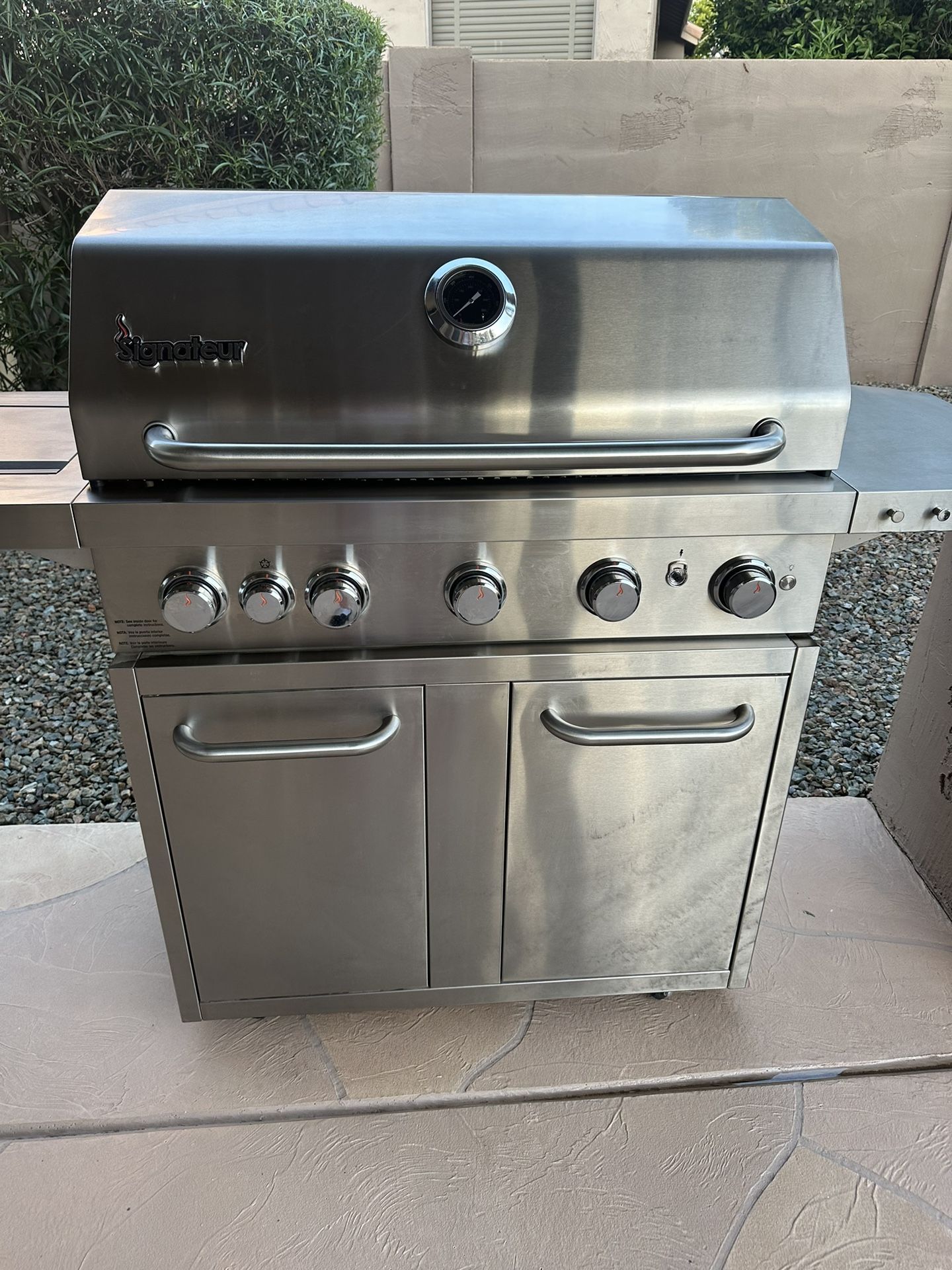 Signateur Outdoor BBQ