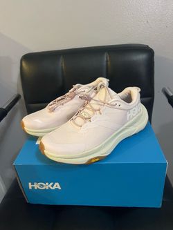 Hoka Transport size 7.5B Women’s $95
