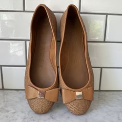 Ted Baker London Sualli Bow Ballet Flats Size 8.5W