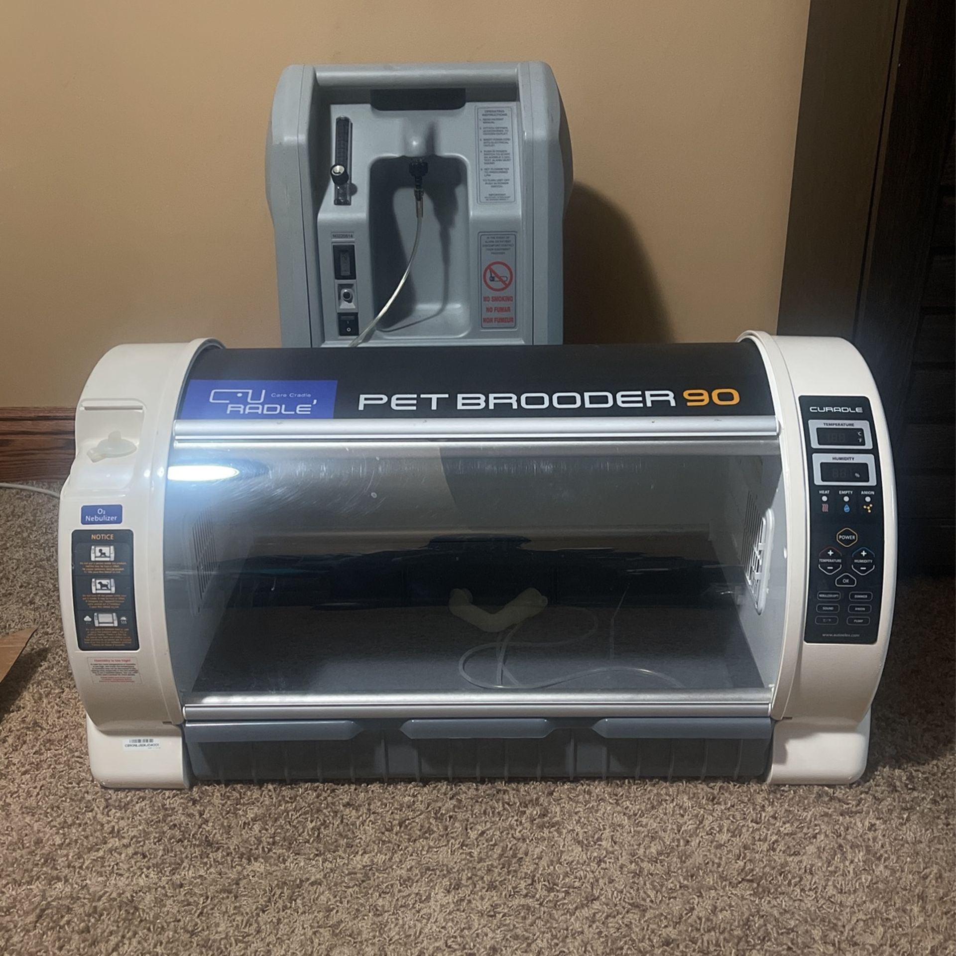 Incubator 