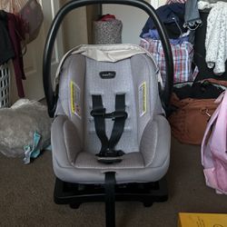 Newborn Car seat 