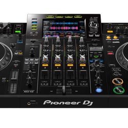 Pioneer DJ XDJ-XZ Brand New With hard case 