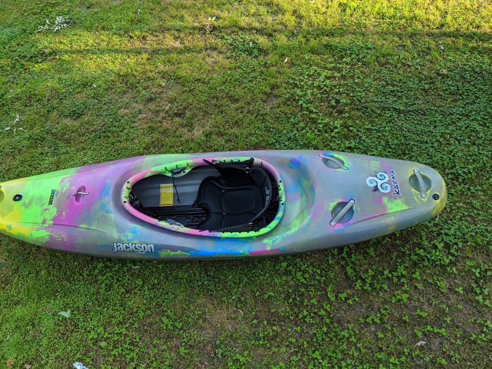 Jackson Karma Medium Whitewater Kayak