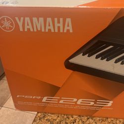 Yamaha psr-263 digital keyboard 