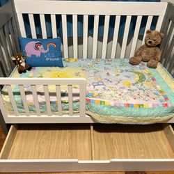 Crib With Storage Space 