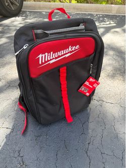 Milwaukee 14 in. Low Profile Tool Backpack