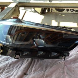 2020 BMW X5 Right Headlight