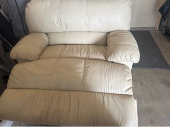 Dual chase leather recliner