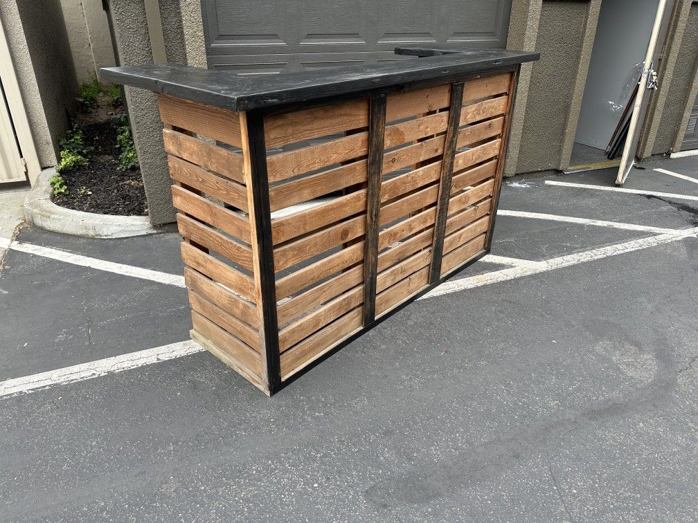 Bar And Cooler 