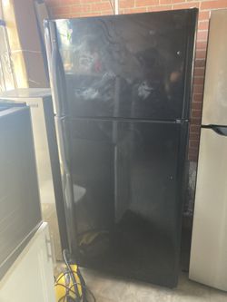 Kenmore Top And Bottom Black Fridge