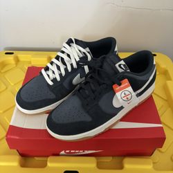 Nike Dunk Low SE Moonsoon Blue 
