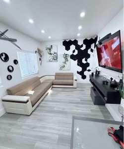 Contemporary sectional sofa