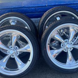 American Racing Vn515 Staggerd 22x9 - 22x11 With 265/35/22 - 295/30/22 For Obs Or C-10 Chevy