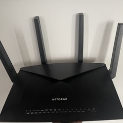 Netgear Nighthawk x10 - Model# R9000 - AD7200 Wifi Router  (Used - Excellent condition)
