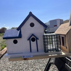 Custom Bird Houses 