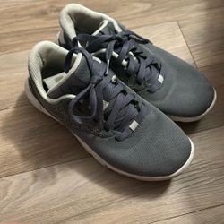 Reebok Running Shoes Size 6 Women