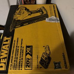 Dewalt 15 Angle Nailer 