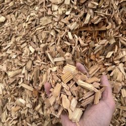 Gravel, Mulch, Dirt And MORE ! 