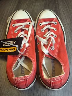 Size 6  Womens Converse Chuck Taylor All Star Shoreline Red Low Top School Work