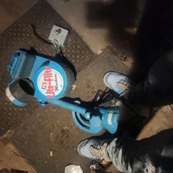 Lite-flite Pitching Machine 