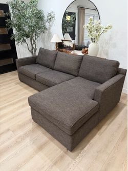 Crate and barrel sectional couch