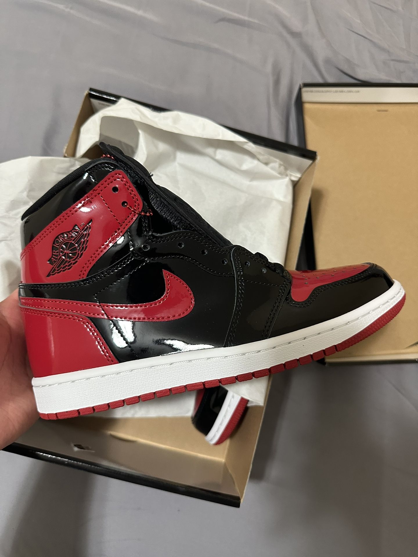 NEW JORDAN 1 Patent Bread Size 8